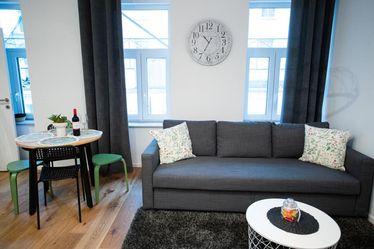 Stilvolles Apartment Wina Bagian luar foto