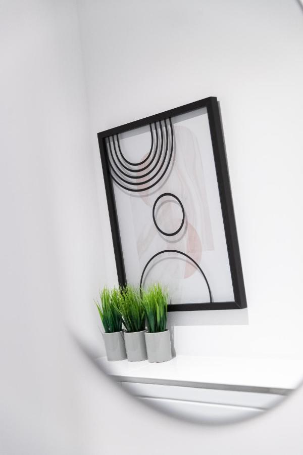 Stilvolles Apartment Wina Bagian luar foto